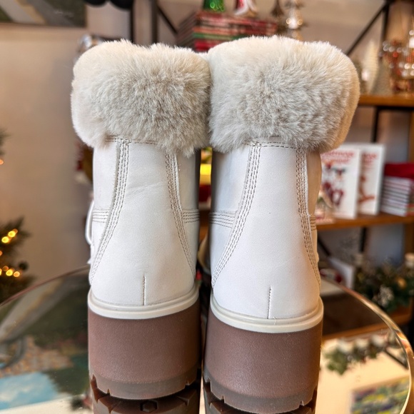 Timberline - Picture 9 of 12